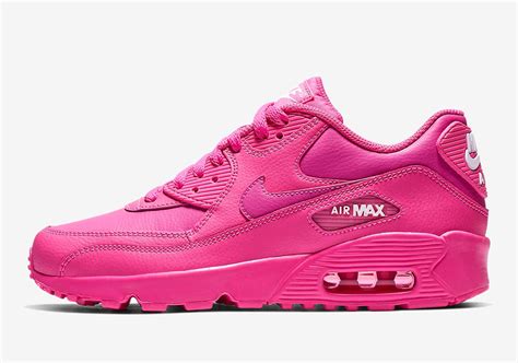 Womens Pink Nike Air Shoes